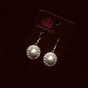 Paparazzi earrings